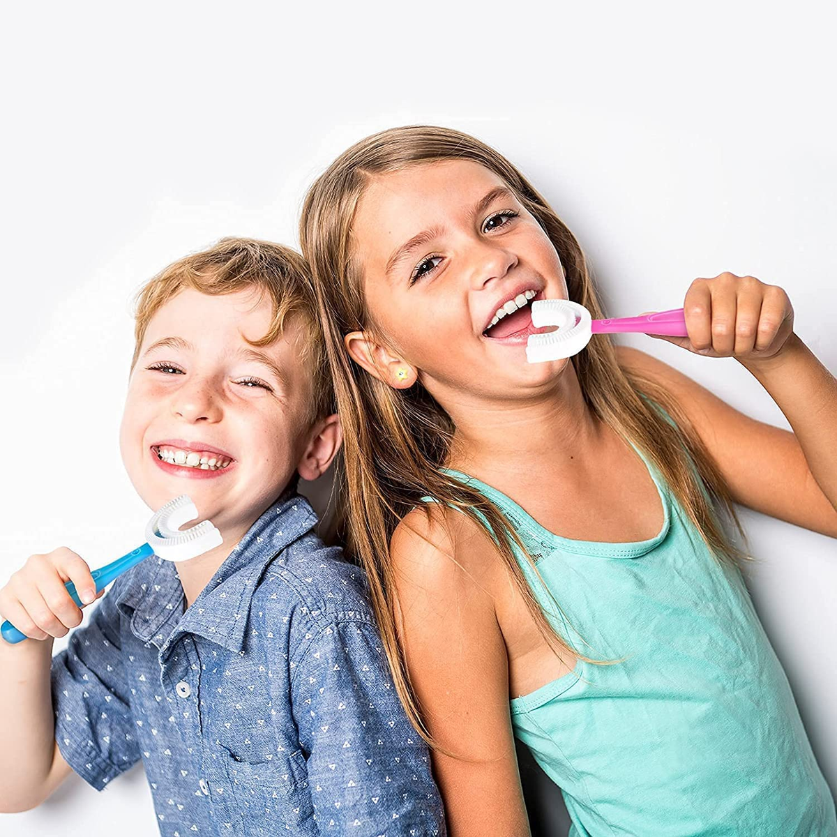 360° U-Shaped Silicone Baby Toothbrush for Kids – Soft & Gentle Oral Care Brush